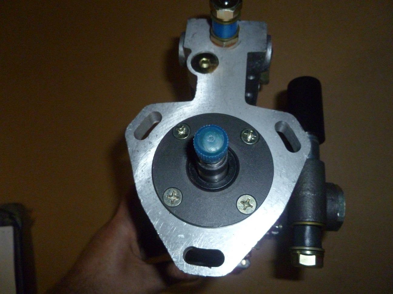 Насос топливный высокого давления TDX 16 4L/Fuel Injection Pump