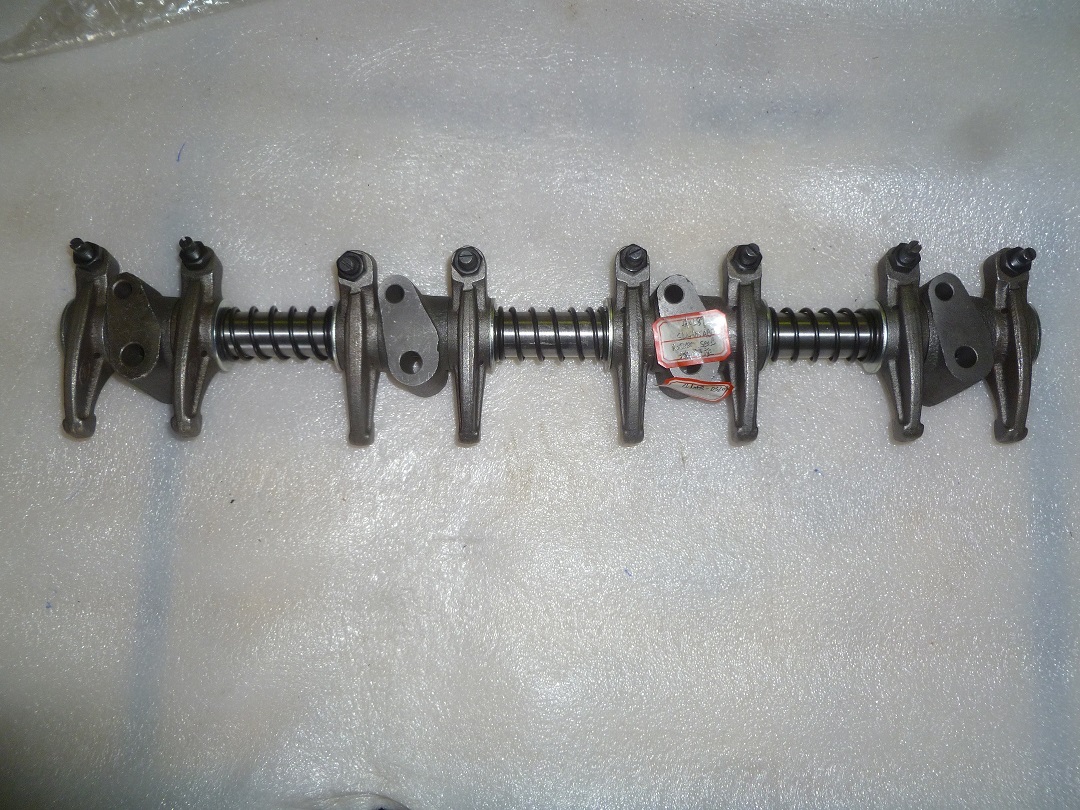 Ось коромысел в сборе с коромыслами, стойками,пружинами TDL 36 4L/Valve rocker shafr, Assy