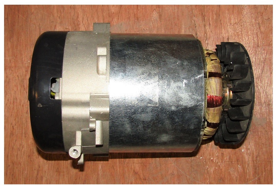 Генератор однофазный SDG 5000E (статор + ротор) (Alternator (Single phase) Assy for 5000E)