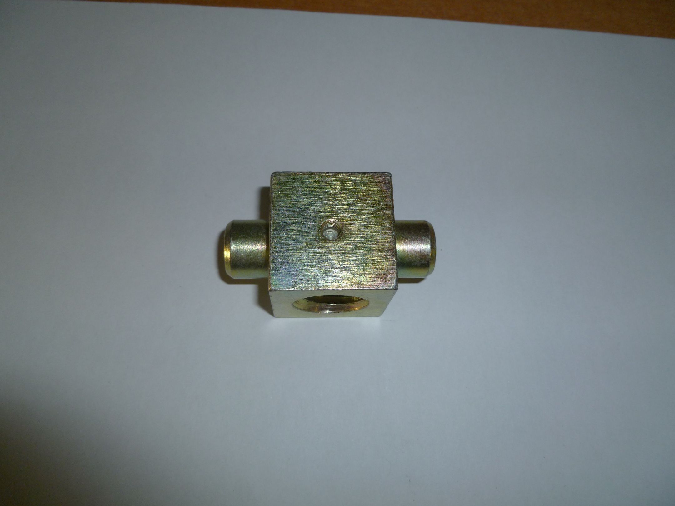 Гайка ( М20 ) винта вертикальной подачи РШ-350Х/Nut screw