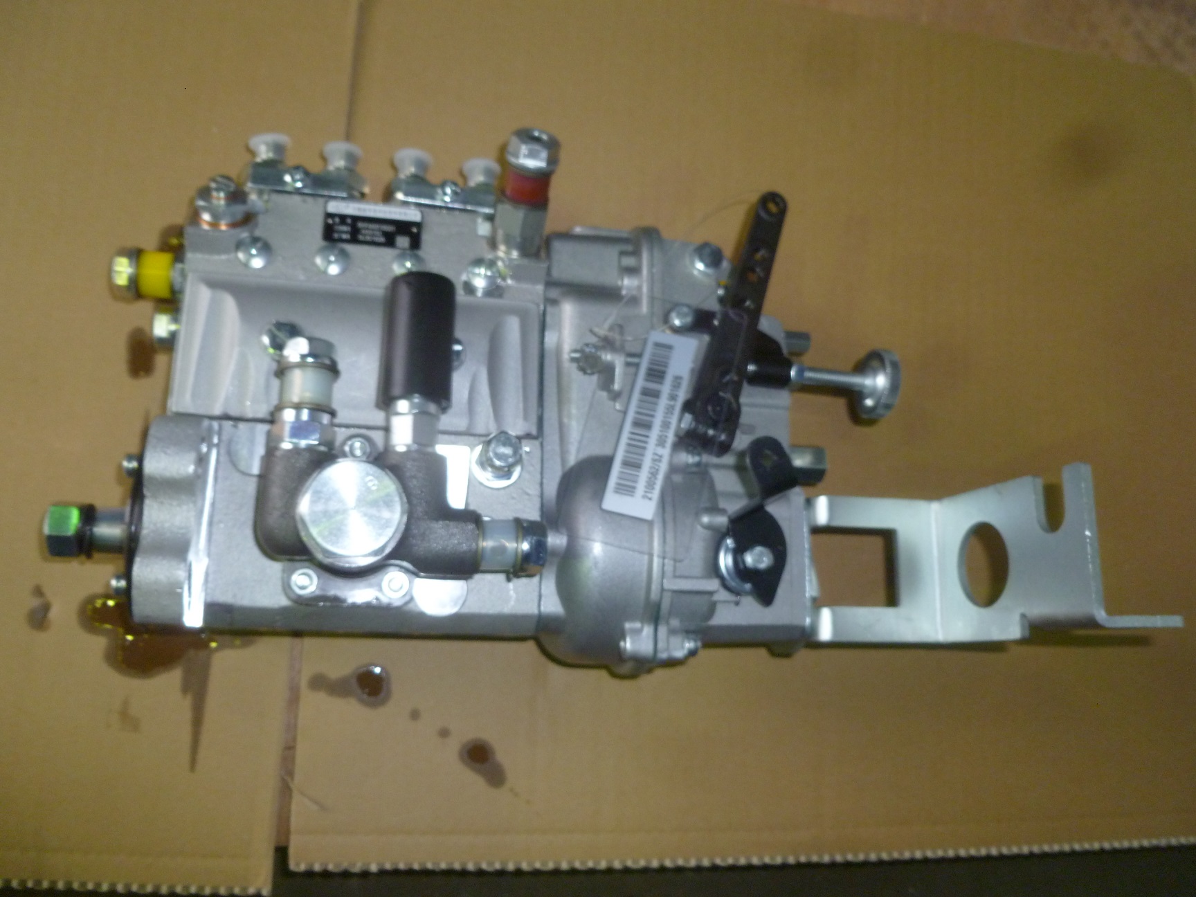 Насос топливный высокого давления Weichai WP4.6D44E2 /Injection pump Assy (2100562) (BHF4AW1050101)