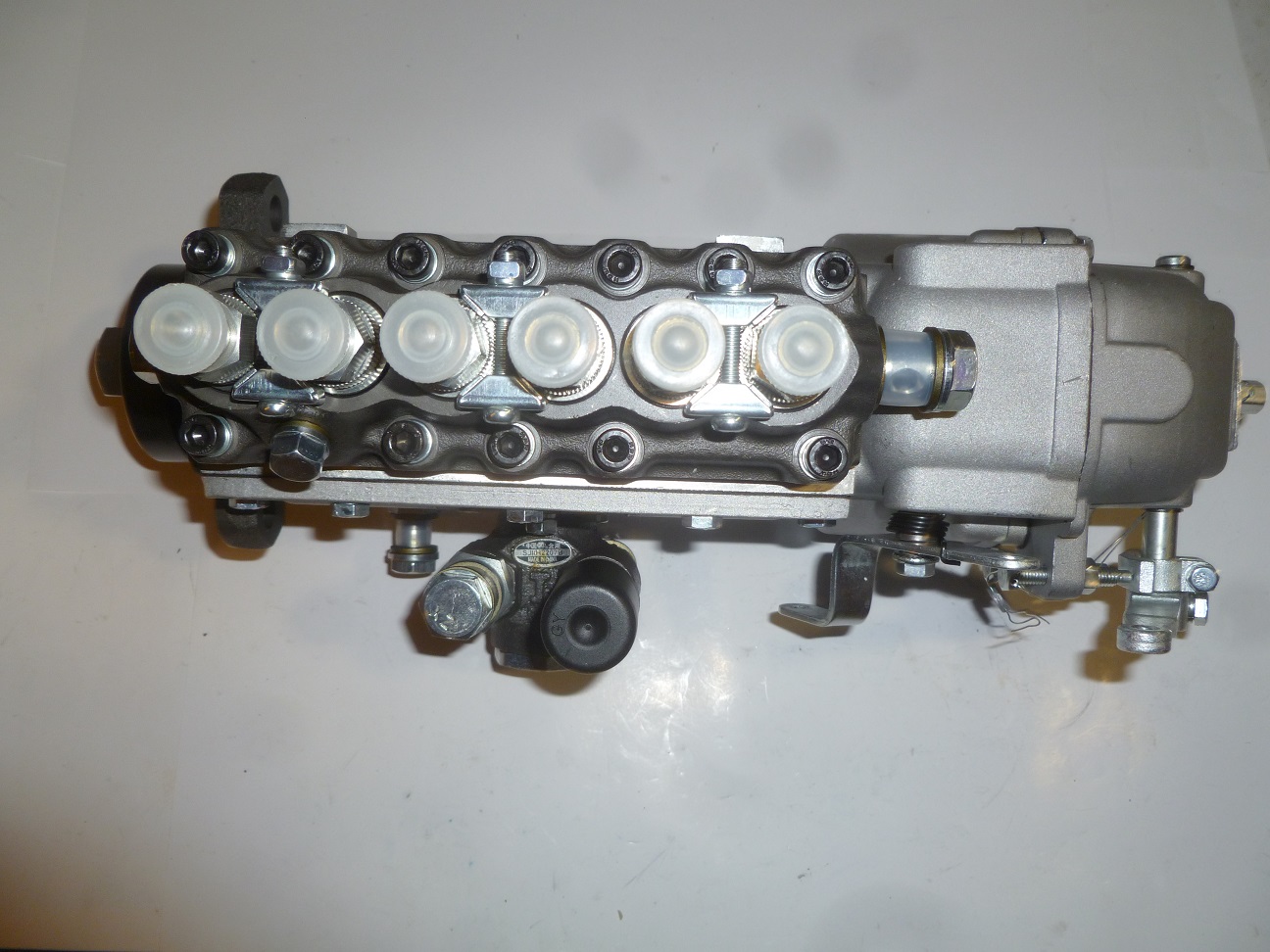 Насос топливный высокого давления TDY 90 6LT/Fuel injection pump (393-1111010-351)