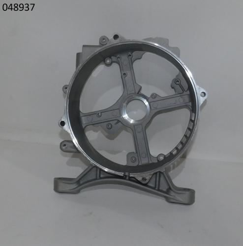 Крышка альтернатора опорная (под подшипник,лапы) SGG 9000(.L.),LC192FD Lc / Alternator bracket (660010002-0001)