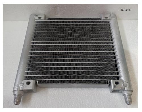 Радиатор масляный SDG 11000(..),CD2V88F Sh / Oil cooler (HD998.9-7)