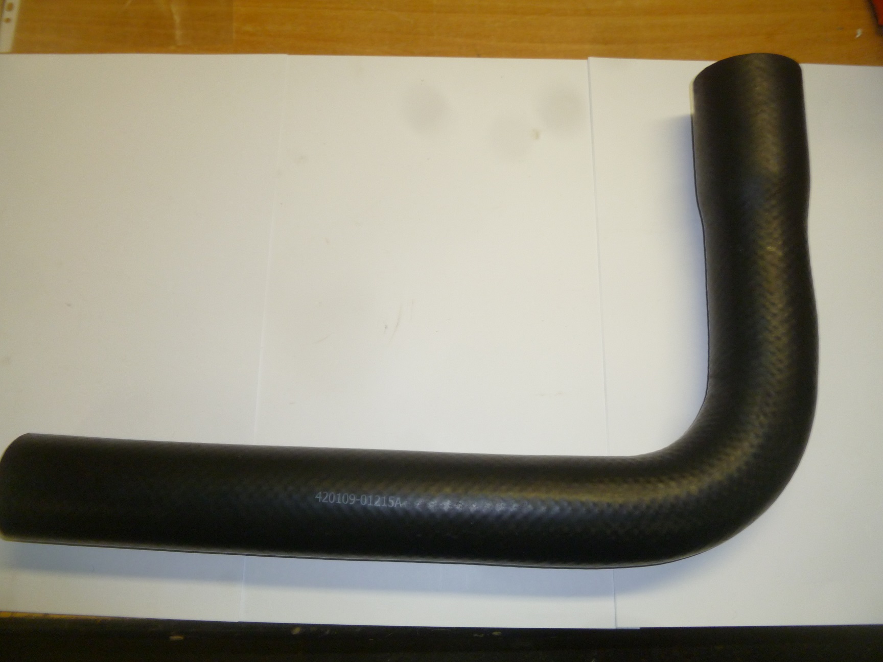 Патрубок радиатора нижний DP126LB (72х58,7х360х470)  /Rubber hose, water inlet