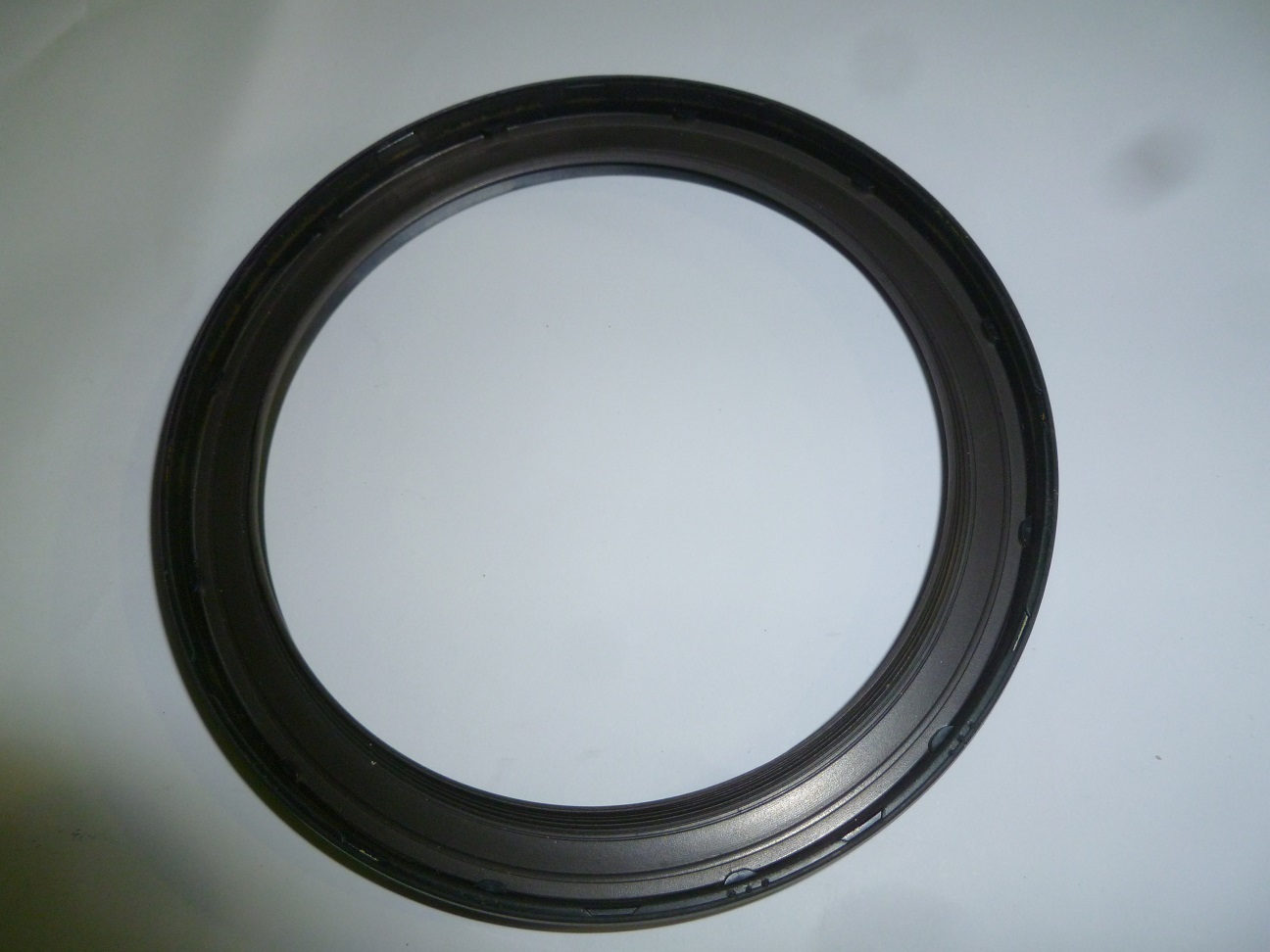 Сальник (105х130х12) вала коленчатого передний WP3.9D33E2 /Front oil seal