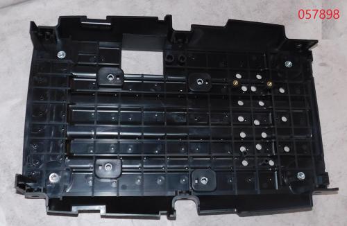 Панель кожуха пластиковая нижняя (дно) SGG 3000Si(ESi),KM165F Km / Casing panel plastic lower (bottom) (04.14.35700-350001-H1)