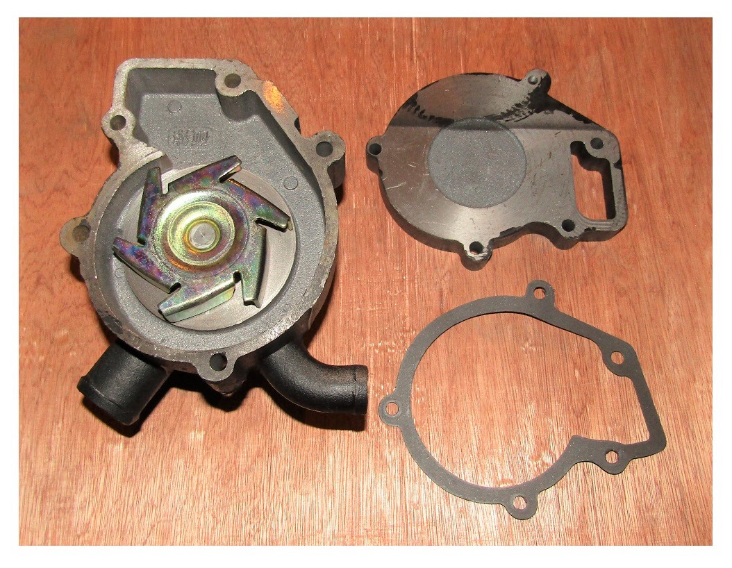 Насос водяной Ricardo K4100DS; TDК 30 4L /Water pump assembly