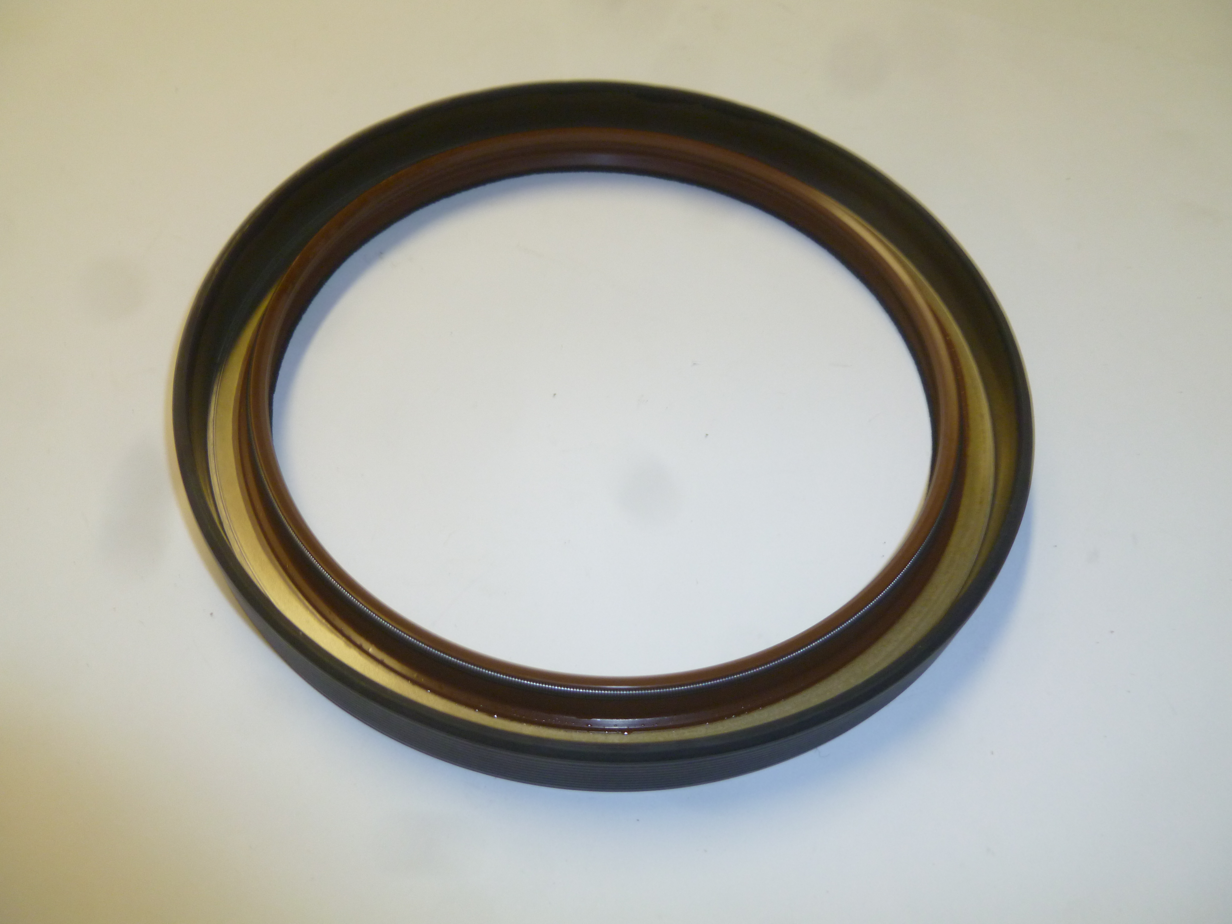 Сальник (118х145 х15) вала коленчатого передний 12M33/Front Oil Seal (331001000156)