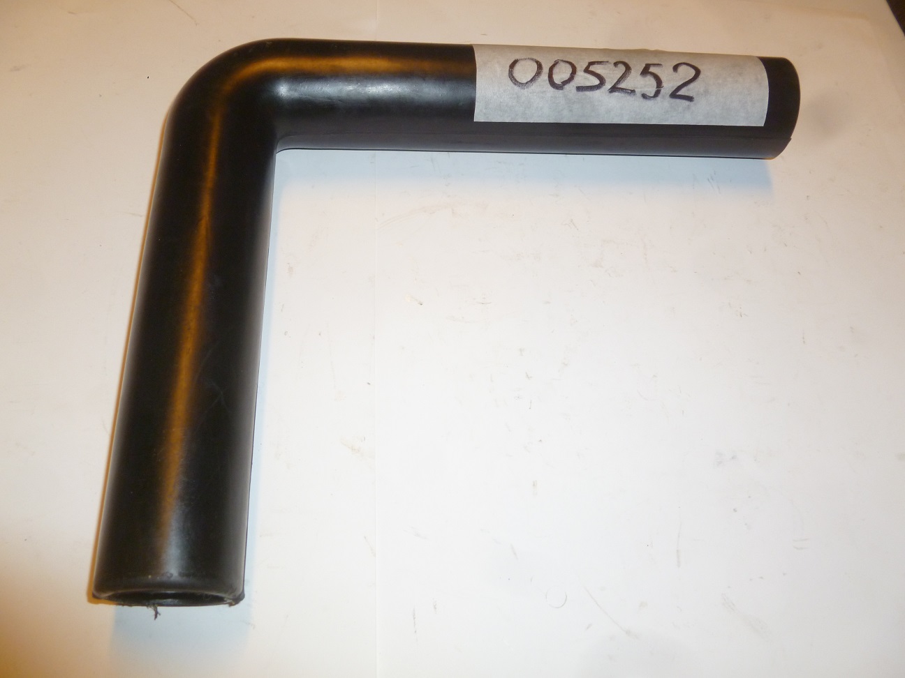 Патрубок радиатора (48х38х 295х235) верхний Ricardo Y495DS; TDK 26 4L/Ruber hose,water outlet