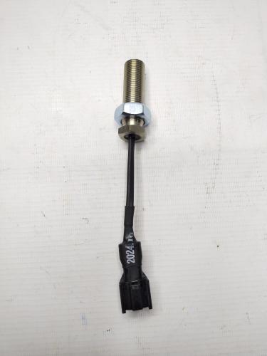 Датчик оборотов двигателя Hyundai Doosan 301310-00068