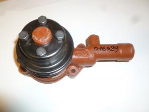 Насос водяной Ricardo Y485BD; TDK 14,17,22 4LT/Water pump assy