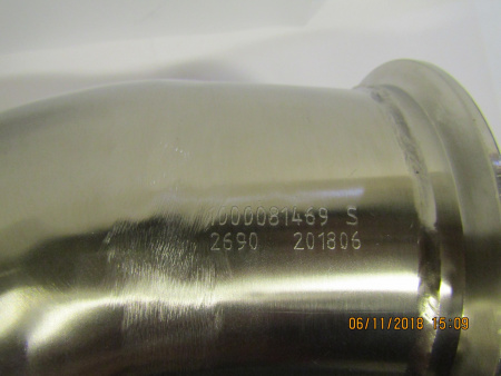 Патрубок радиатора металлический  6M33/Intercool Pipe Assembly (1000081469)