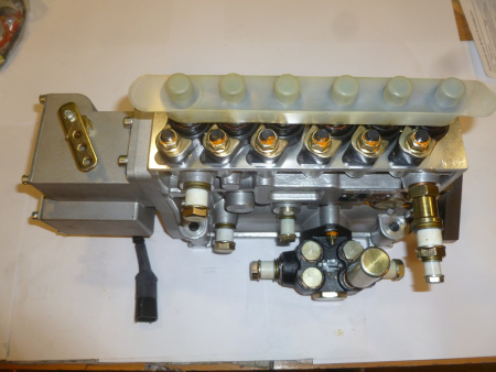 Насос топливный высокого давления Ricardo R6126A-260DE; TDK 260 6LT(с актуатором) /Fuel Injection Pump