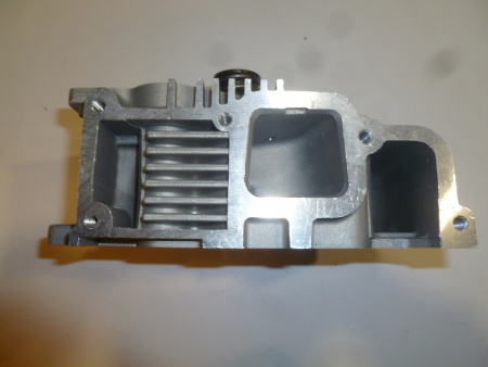 Головка цилиндра правая TSS DGW-300E(ES)/Right side Cylinder head