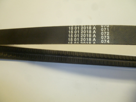 Ремень приводной генератора DP158LCF/V-Belt ,130205-00305 1450 2-3V560 (R3V560 La=1422 мм, SWR)